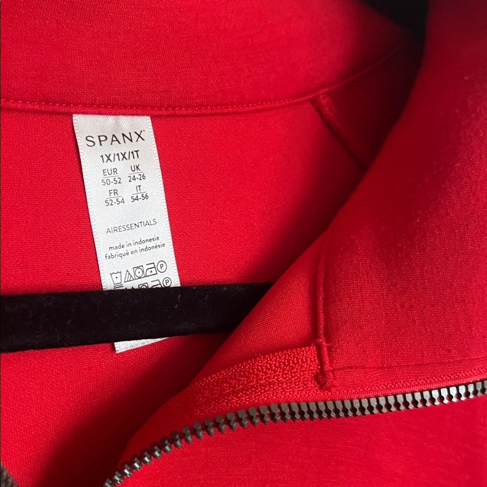 SPANX Red AirEssentials® Half Zip Sweatshirt  Pullover Sweater size 1x - Picture 5 of 6